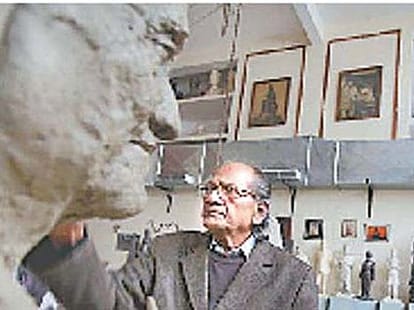 ram sutar can create statue of unity