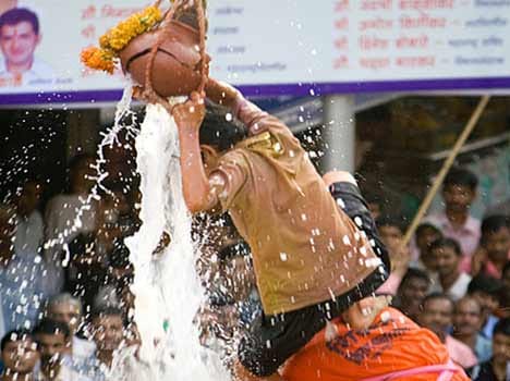 Under-12 kids cant be part of Dahi Handi in maharashtra