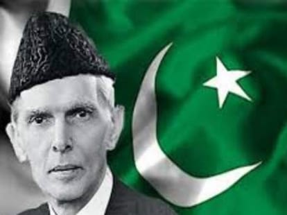 pakistan is a telling our patriotic songs!