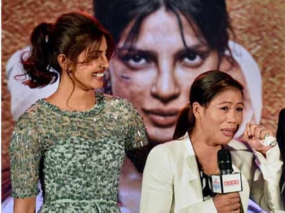 Free movie ticket of Mary kom for DU students. 