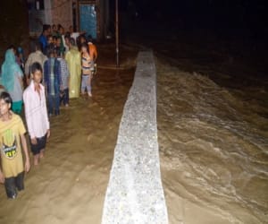 state governments donates for kashmir flood