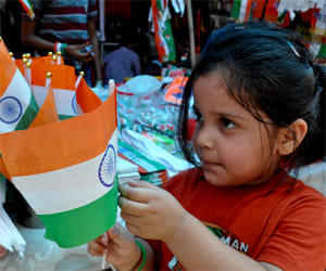 kerala school stops to sing vandemataram.