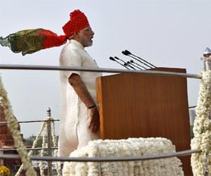 leaders of singapore shocked on modi speech.