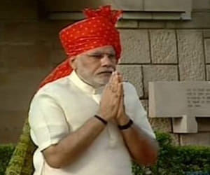independence day on social media