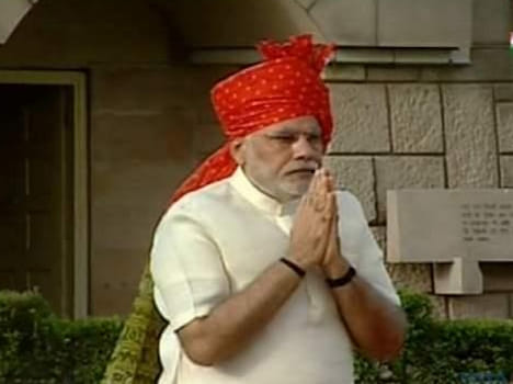 Narendra Modi will unfurl the indian flag