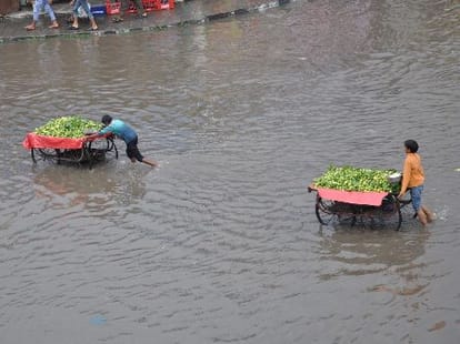 heavy rain and waterlogging in jammu