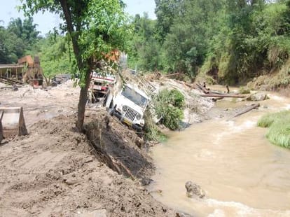15 people died in heavy rainfall in himachal