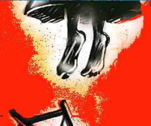 husband sought meal, wife commit suicide