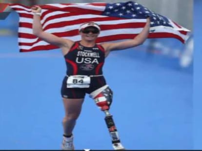 paralyzed base jumper does it again 
