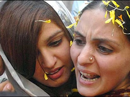 yaseen malik wife