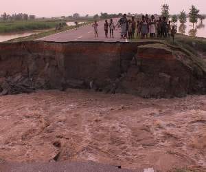 Emphasis on permanent arrangements for flood control
