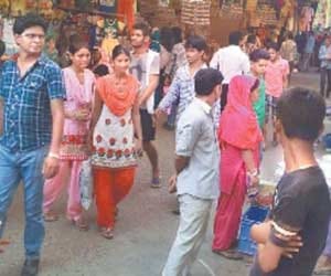 social sites being used to instigate people in loni.