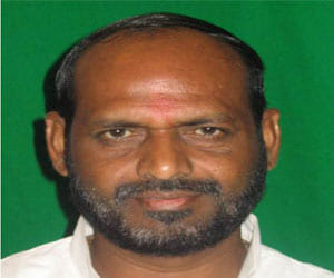 Another Congress leader accused of being the illegitimate father.