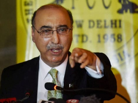 hurriyat satisfied to pakistan's stand on kashmir