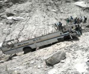 1.5 lakh compensation to kinnaur accident victims.
