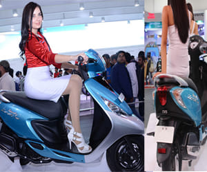 scooter era returns in scooty avtar