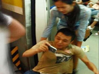when girlfriend beats boyfriend for iphone