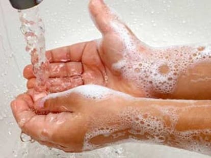 antibacterial soap can harm