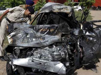 volvo bus accident at chandigarh, 5 died