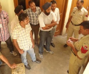 three girl child mother suicide
