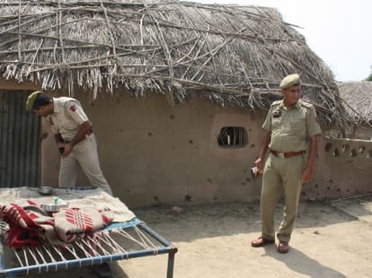 two people killed in pakistani firing