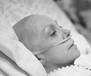 A doctor changes life of cancer patients.