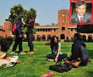 A gardener’s son became St. Stephen’s students’ union president.