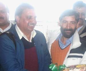 himachal govt is not giving promotion to school cadre lecturers.