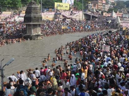 slow construction work in ardhakumbh haridwar.