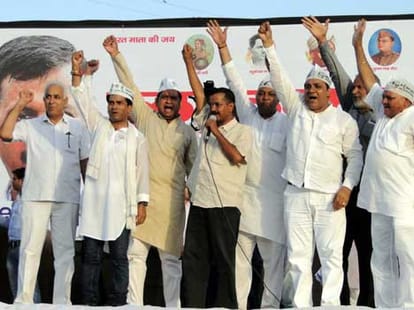 Kejriwal rejects challenge to debate