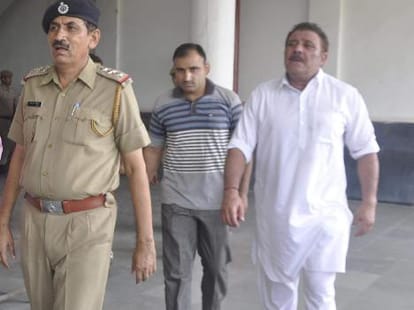 abuse with sister not tolerate : Yograj singh