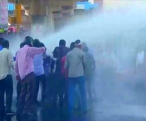 congress leader protest against e rickshaw ban