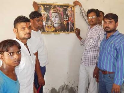 church turned in temple in aligarh district.
