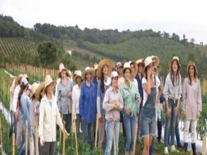 town where only female live