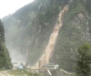destruction after the brust of shaft of power project at kullu.