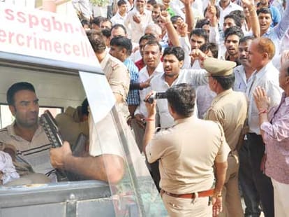rti activist_aap worker_chandramohan sharma.