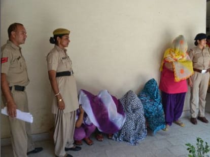 Sex racket busted in noida.