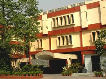 DU admission scam: they charge 5-10 lakh for admissions.