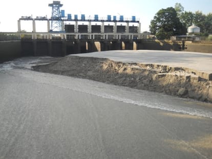 lohia head dam ligament broken in khatima