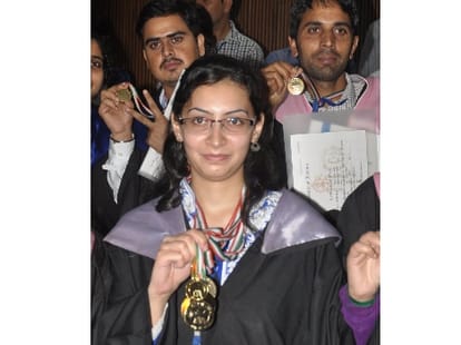 14 convocation of JU 39 toppers awarded gold medal
