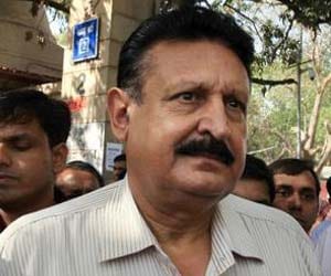 Tejendra Singh gets bail from High Court.