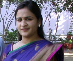 mulayam singh yadav's dauther in law in noida.