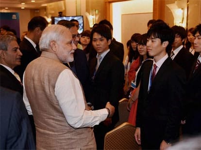 Pm modi cleverly Avoid question based on china.