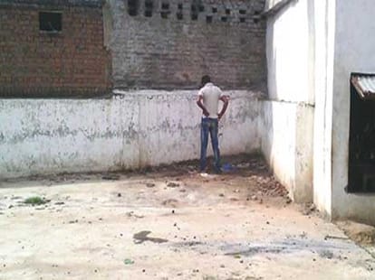 standing on the toilet in shastra