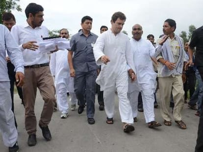 congress wants dalits to join party.