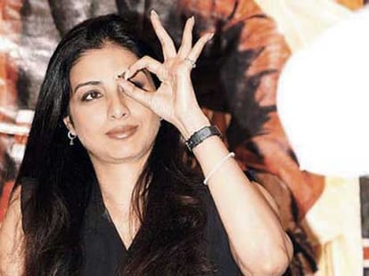 bollywood actress Tabu and wrighter guljar 