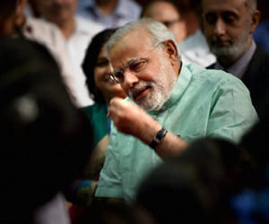 central ask for report of narendra modi speech.