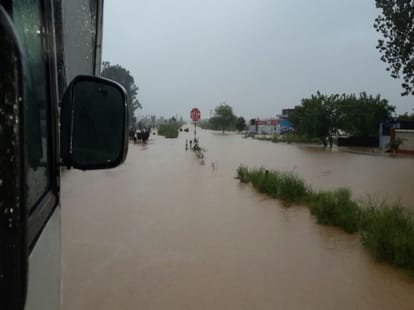 rescue operation continues in kashmir
