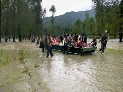 rescue operation continues in kashmir