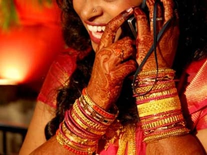 affair on mobile phone